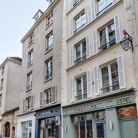 Pick A Flat's - A Bedroom In Le Marais パリ